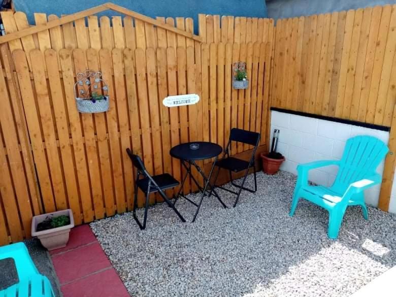 1Bedroom Self Contained Apartment Ennis Bagian luar foto